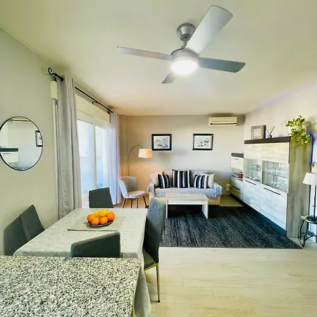 Modern 2 Bedroom 5mins From Golf Course Apartment Muntanya la Sella